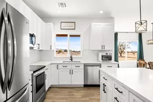 909 N 297th Dr, Buckeye, AZ 85396 - Photo 10