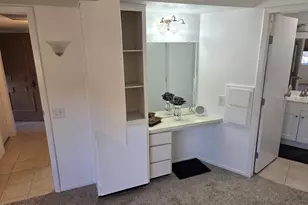 10855 W Buccaneer Dr, Sun City, AZ 85351 - Photo 12