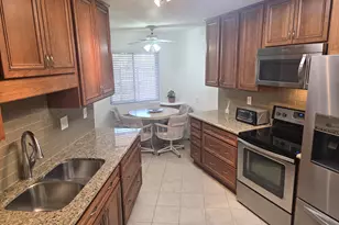 10855 W Buccaneer Dr, Sun City, AZ 85351 - Photo 4