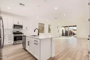 5434 W Loma Ln, Glendale, AZ 85302 - Photo 4