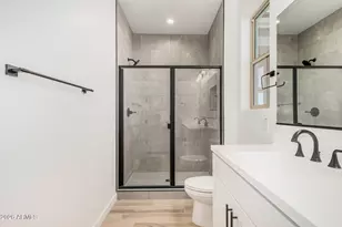 5434 W Loma Ln, Glendale, AZ 85302 - Photo 16