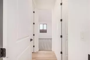 5434 W Loma Ln, Glendale, AZ 85302 - Photo 12