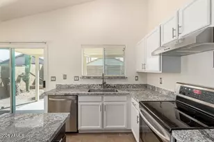 3067 W Melinda Ln, Phoenix, AZ 85027 - Photo 4