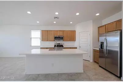 26125 N 170th Avenue, Surprise, AZ 85387 - Photo 2