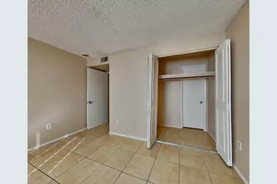 4359 N 71st Drive, Phoenix, AZ 85033 - Photo 4