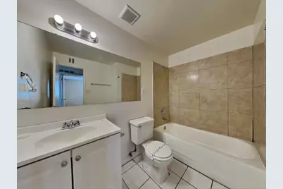 4359 N 71st Drive, Phoenix, AZ 85033 - Photo 6
