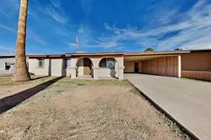 4359 N 71st Dr, Phoenix, AZ 85033 - Photo 1