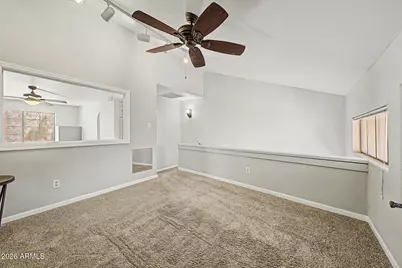 1025 E Highland Avenue #32, Phoenix, AZ 85014 - Photo 20