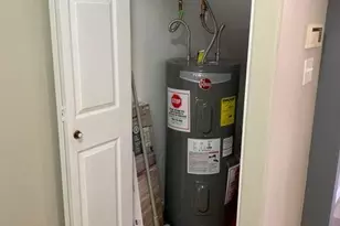 1025 E Highland Ave, Phoenix, AZ 85014 - Photo 14