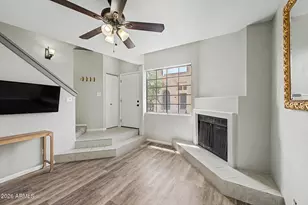 1025 E Highland Ave, Phoenix, AZ 85014 - Photo 6