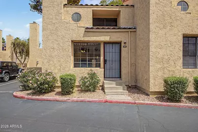 1025 E Highland Avenue #32, Phoenix, AZ 85014 - Photo 2