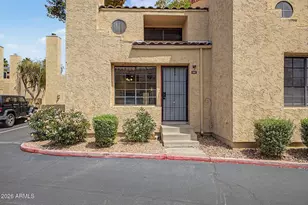1025 E Highland Ave, Phoenix, AZ 85014 - Photo 2