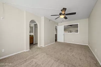 1025 E Highland Avenue #32, Phoenix, AZ 85014 - Photo 24