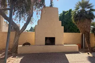 1025 E Highland Ave, Phoenix, AZ 85014 - Photo 38
