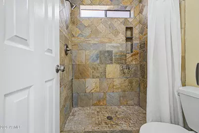 1025 E Highland Avenue #32, Phoenix, AZ 85014 - Photo 28