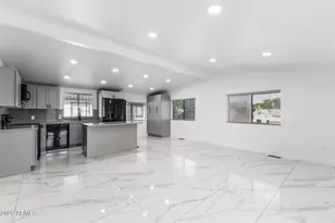 1102 S 98th St, Mesa, AZ 85208 - Photo 2