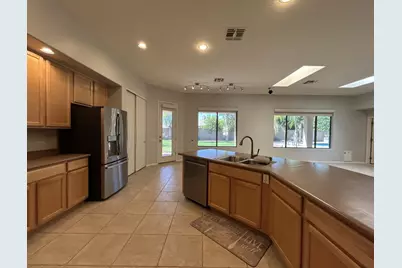 26041 N Fernbush, Phoenix, AZ 85083 - Photo 8
