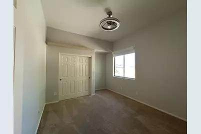 26041 N Fernbush, Phoenix, AZ 85083 - Photo 34