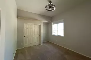 26041 N Fernbush, Phoenix, AZ 85083 - Photo 34