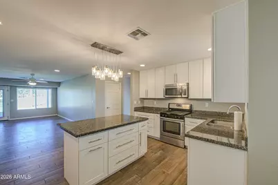 11128 W Cameo Drive, Sun City, AZ 85351 - Photo 12