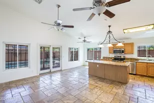 1371 S Saguaro St, Gilbert, AZ 85233 - Photo 2