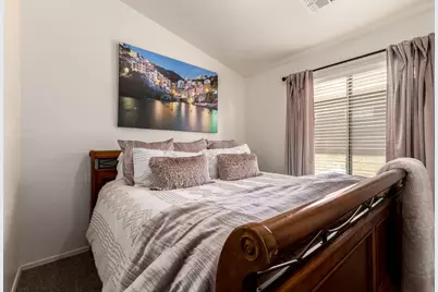 2250 E Deer Valley Road #Unit 15, Phoenix, AZ 85024 - Photo 16