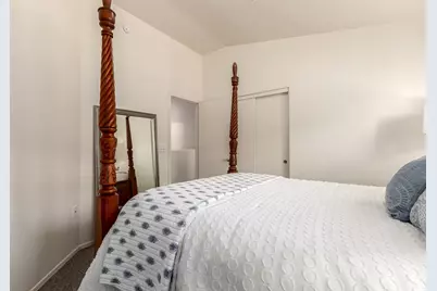 2250 E Deer Valley Road #Unit 15, Phoenix, AZ 85024 - Photo 18