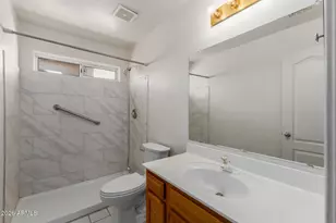 635 W Ensueno Ct, Gilbert, AZ 85233 - Photo 16