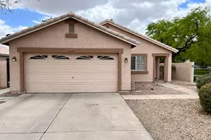 2877 E Terrace Ave, Gilbert, AZ 85234 - Photo 2