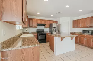 1574 E Elaine Dr, Casa Grande, AZ 85122 - Photo 8