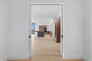 4849 N Camelback Rdg Dr, Scottsdale, AZ 85251 - Photo 32