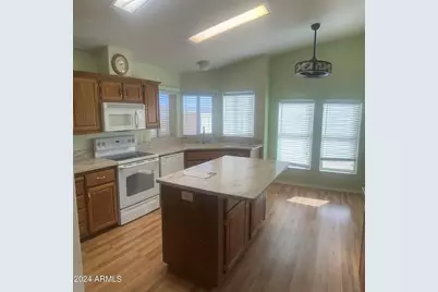 11596 N Sierra Dawn Boulevard #382, Surprise, AZ 85378 - Photo 2