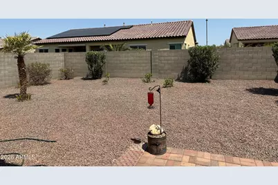 17944 W Cedarwood Lane, Goodyear, AZ 85338 - Photo 16