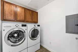 5450 E Deer Valley Dr, Phoenix, AZ 85054 - Photo 28