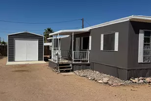 1922 N Desert View Dr, Apache Junction, AZ 85120 - Photo 6