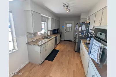 2240 W Berridge Lane, Phoenix, AZ 85015 - Photo 4