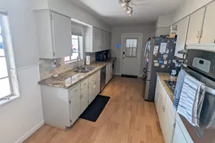 2240 W Berridge Ln, Phoenix, AZ 85015 - Photo 4