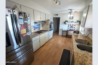 2240 W Berridge Lane, Phoenix, AZ 85015 - Photo 6