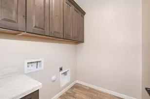 10731 W Cove Dr, Arizona City, AZ 85123 - Photo 8