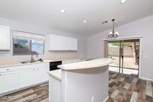 22264 N Kingston Dr, Maricopa, AZ 85138 - Photo 10