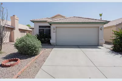 601 S Silverbrush Drive, Chandler, AZ 85226 - Photo 2