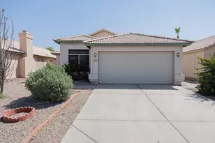 601 S Silverbrush Dr, Chandler, AZ 85226 - Photo 2