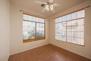 601 S Silverbrush Dr, Chandler, AZ 85226 - Photo 8