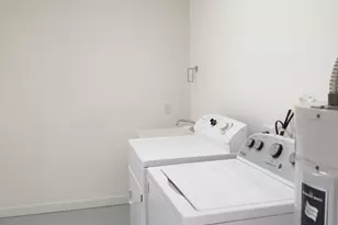 9726 W Terrace Ln, Sun City, AZ 85373 - Photo 16