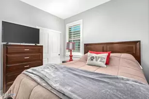 21747 N Bradford Dr, Maricopa, AZ 85138 - Photo 14