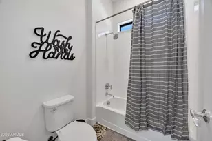 7126 S Portland Ave, Gilbert, AZ 85298 - Photo 44