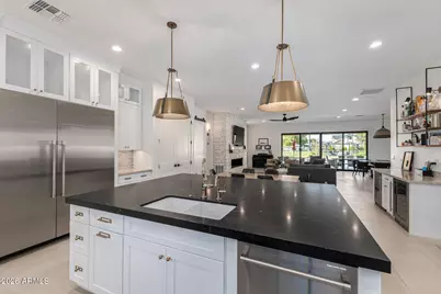 5426 E Sweetwater Avenue, Scottsdale, AZ 85254 - Photo 8