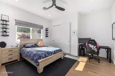 5426 E Sweetwater Avenue, Scottsdale, AZ 85254 - Photo 20