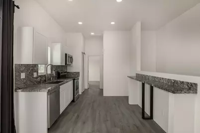 1933 E Monroe Street #2, Phoenix, AZ 85034 - Photo 4