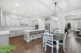 862 E Hampton Ln, Gilbert, AZ 85295 - Photo 10